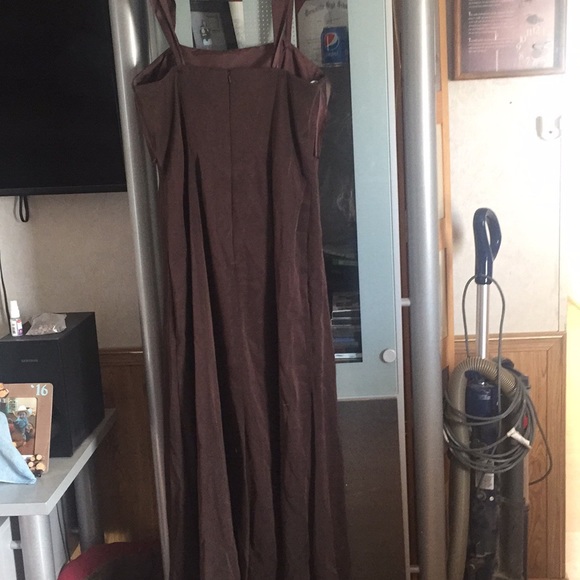 Bridesmaid dress (size 18 US) - Picture 2 of 4